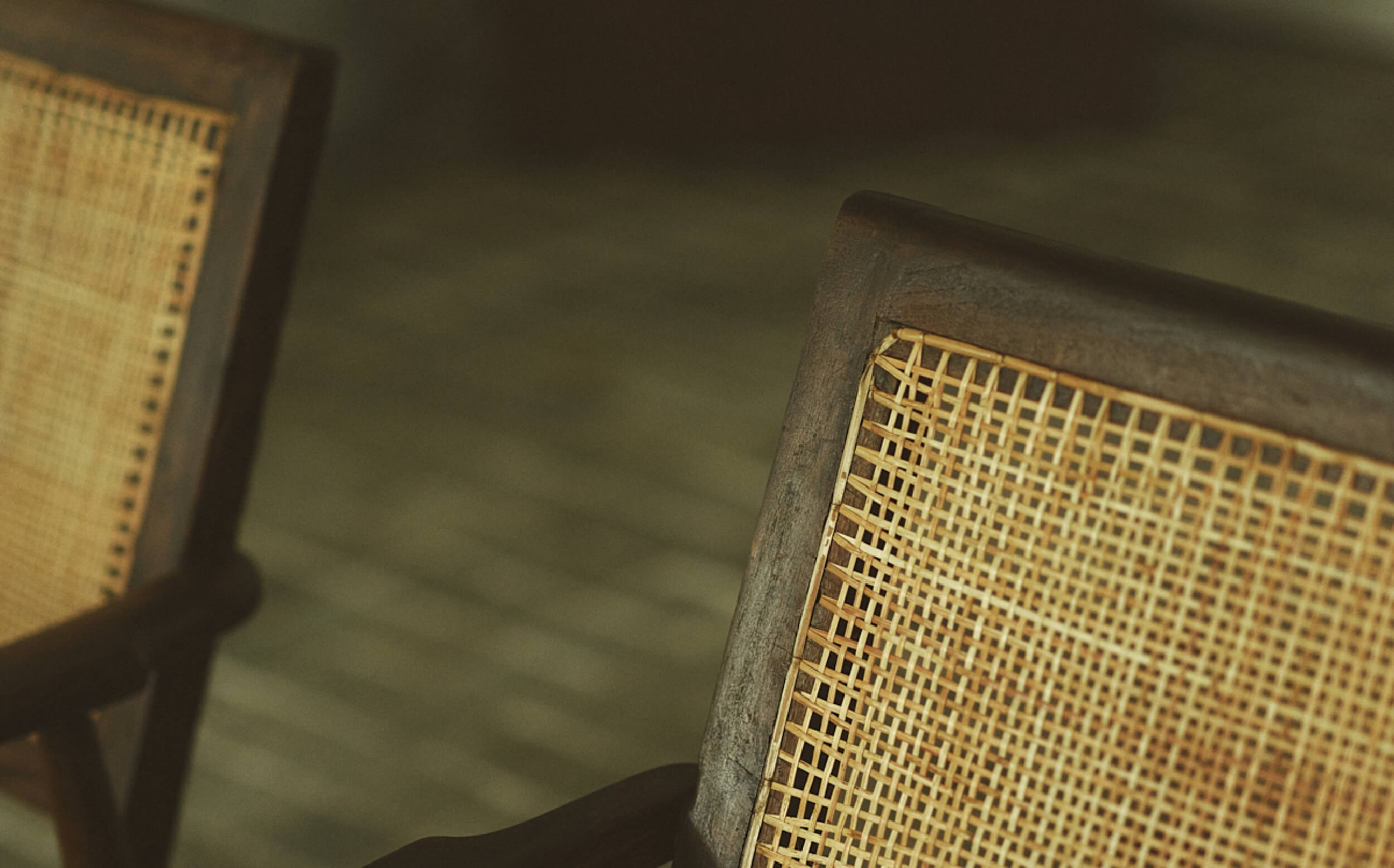 SHIPS FOR WOMEN 2024 FALL AND WINTER ｜ Attractive Tradition